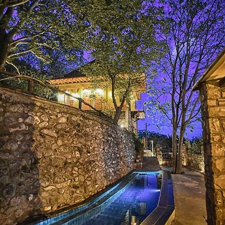 Santa Marina Guesthouse Loutraki  Ngoại thất bức ảnh