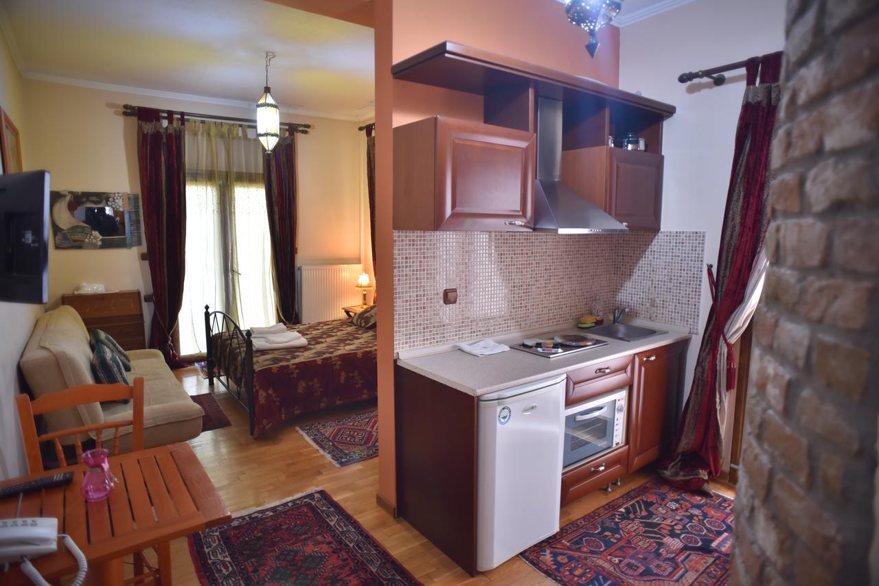 Santa Marina Guesthouse Loutraki  Ngoại thất bức ảnh
