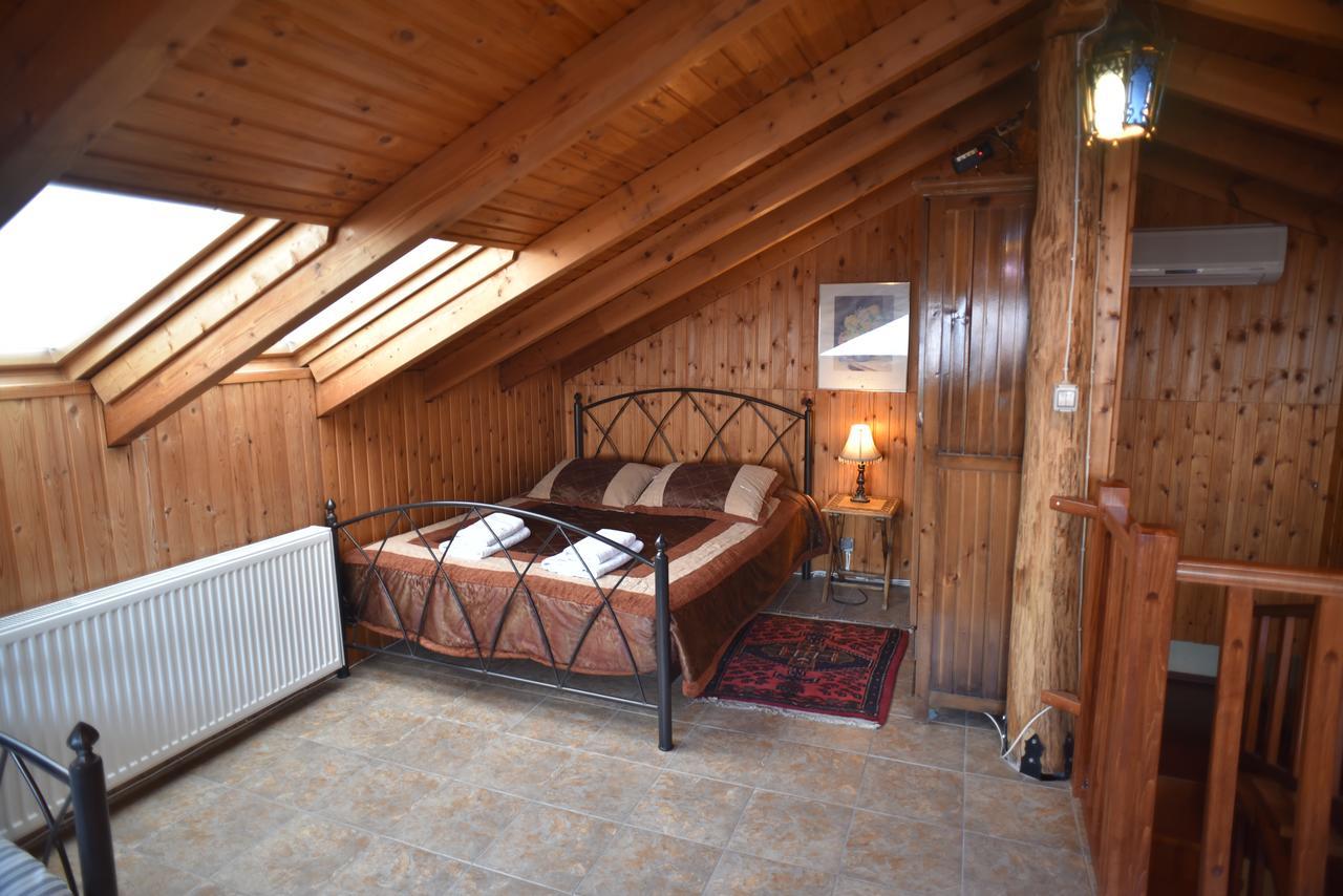Santa Marina Guesthouse Loutraki  Ngoại thất bức ảnh