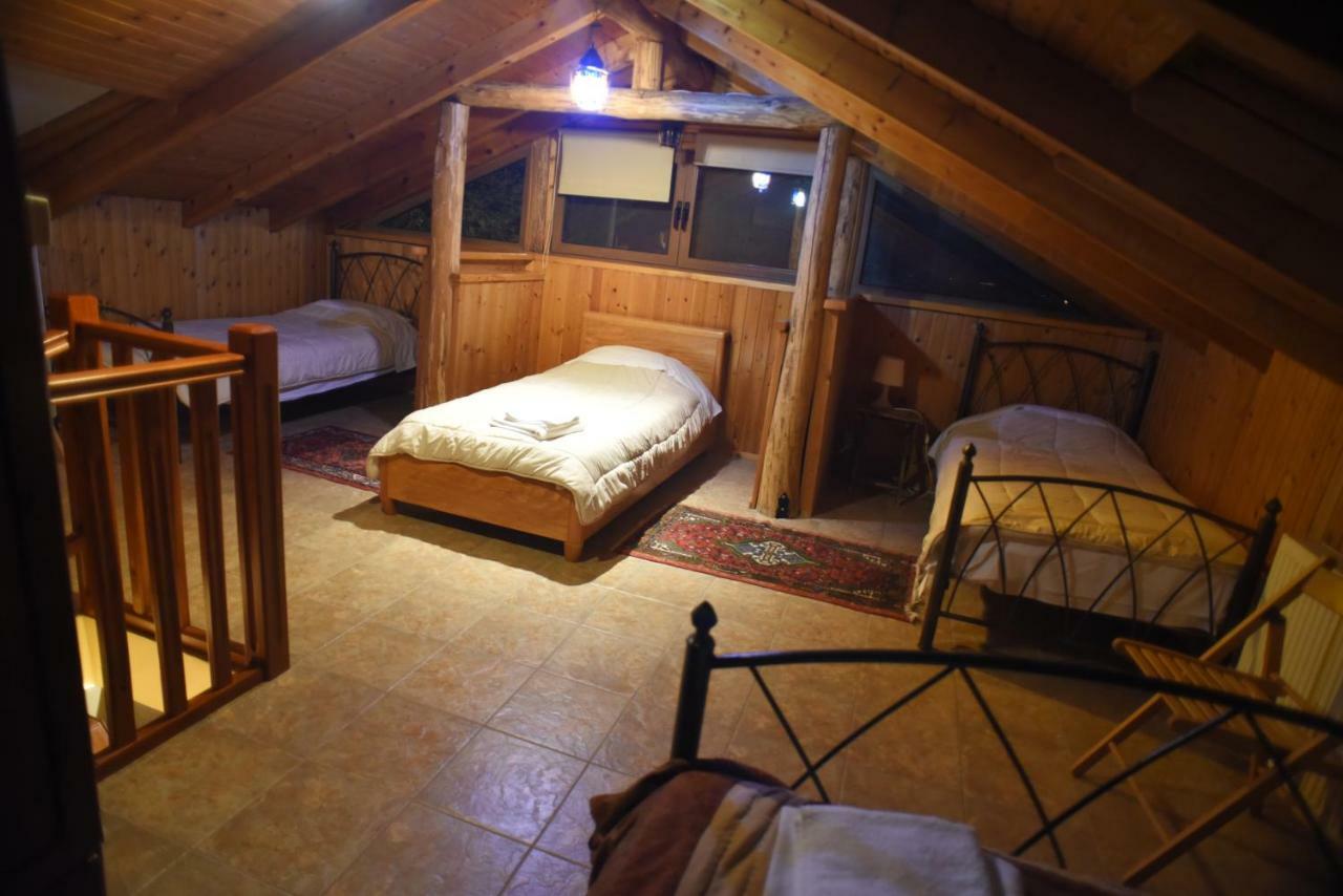 Santa Marina Guesthouse Loutraki  Ngoại thất bức ảnh