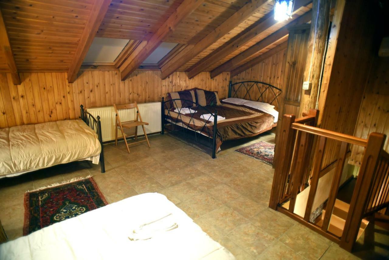 Santa Marina Guesthouse Loutraki  Ngoại thất bức ảnh